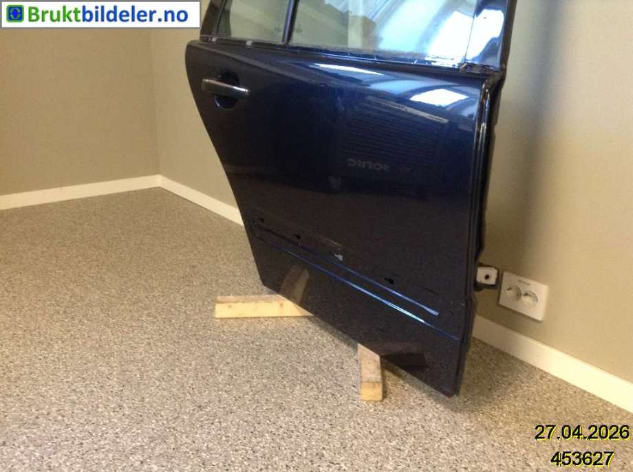 Dør høyre bak til Mercedes E-Klasse 1995-2000 (Fase 1) (W210) (W210) (MERCEDES|A 210 730 06 05||A 210 730 26 05)