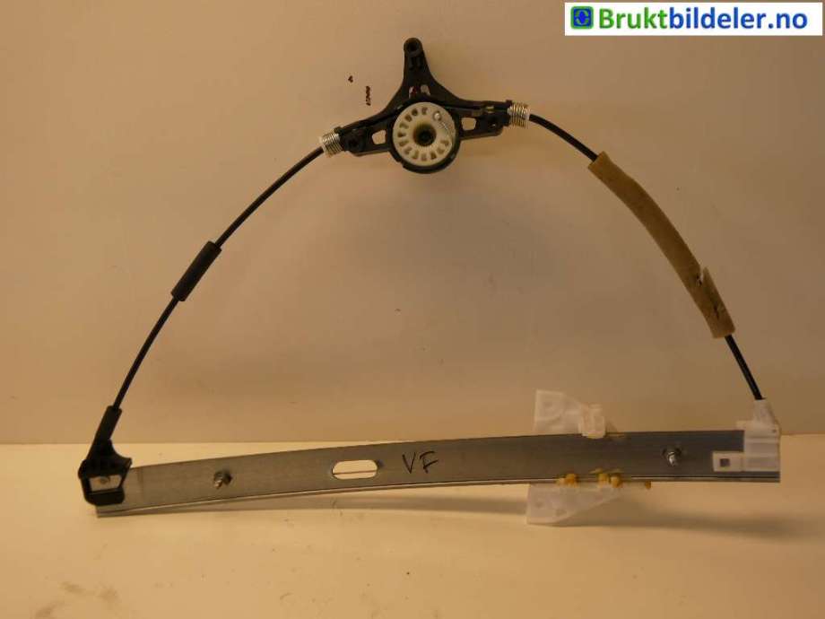 Ruteheis til Mazda 2, 2011-2014 (Type II, Fase 2) (MAZDA|D651-59-590)