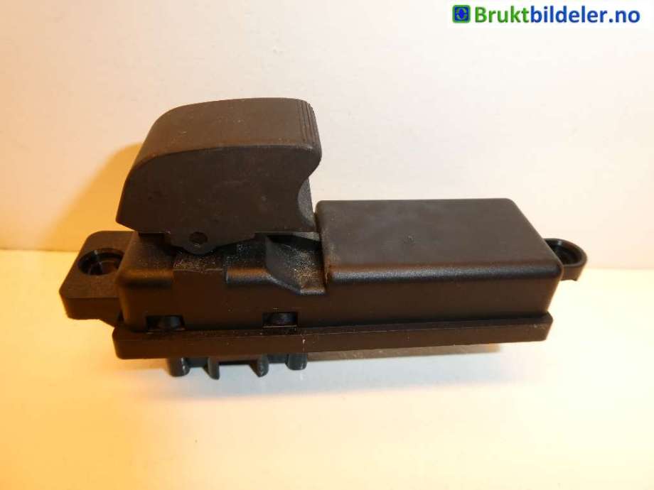 Bryter ruteheis til Mazda 2 2011-2014 (Type II, Fase 2) (MAZDA|D651-55-370||D651 55 370)