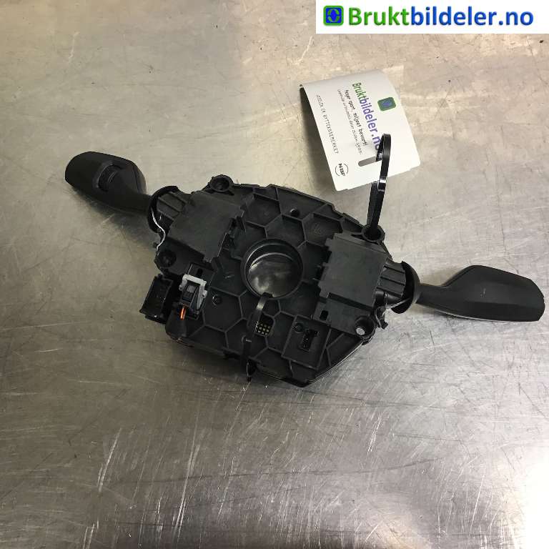 Bryter combi til BMW 5-Serie 2017-->> (G30/G31) (G30/G31) (BMW|61 31 5A 32 036|0001876408|)