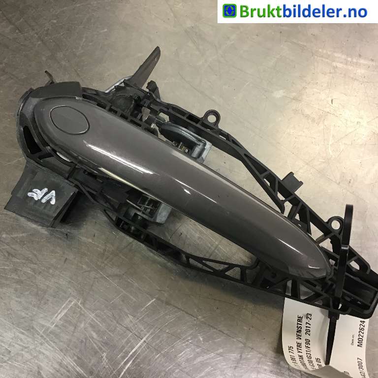 Dørhåndtak utv venstre til BMW 5-Serie, 2017-->> (G30/G31) (G30/G31) (BMW|51 21 9 881 775)