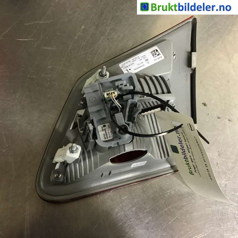 Baklykt venstre indre til Mercedes B-Klasse 2011-2018 (W246) (W246) (MERCEDES|A2469066300|)