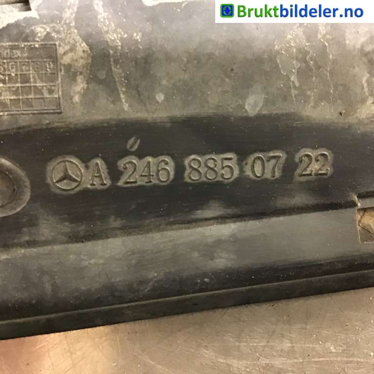 Frontlyktering høyre til Mercedes B-Klasse 2011-2018 (W246) (W246) (MERCEDES|A 246 885 07 22|)