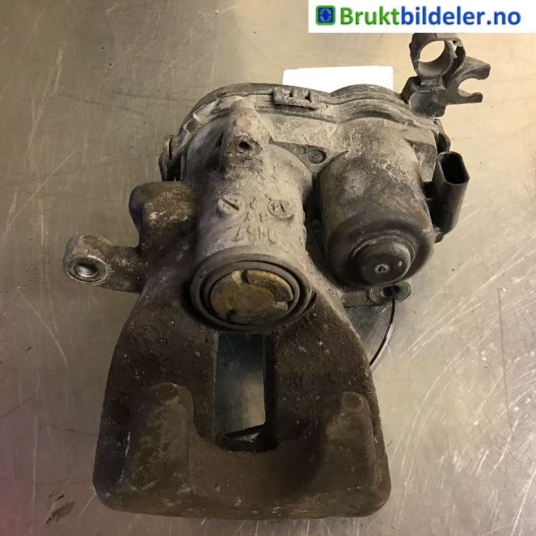Bremsecaliper venstre bak til Mercedes B-Klasse, 2011-2018 (W246) (W246) (MERCEDES|A 000 423 23 81)
