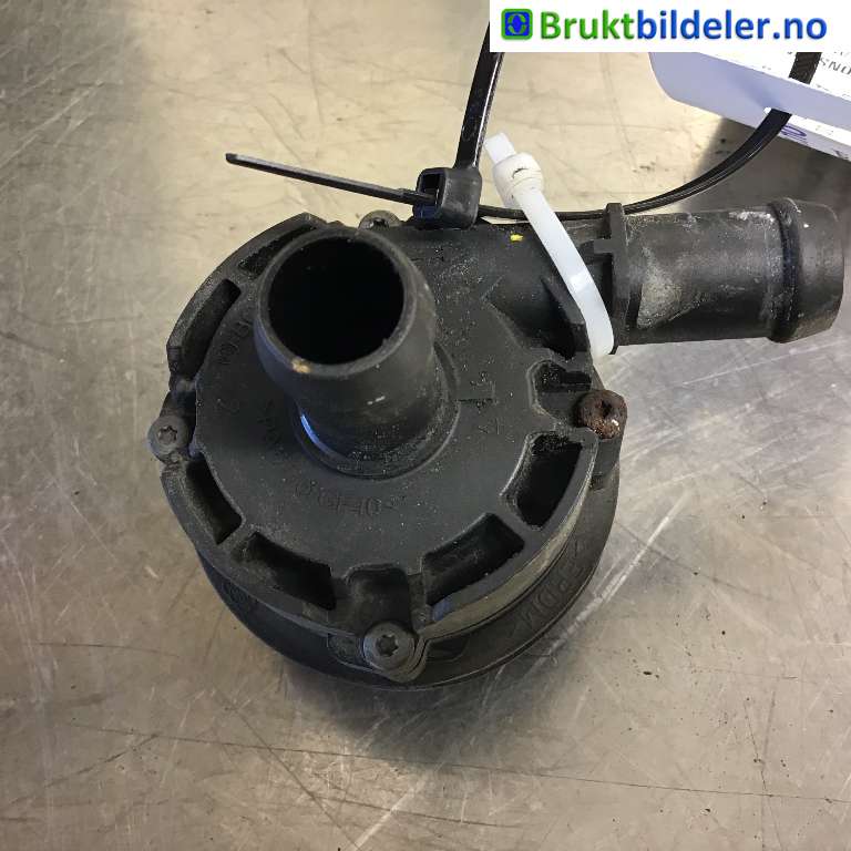 Sirkulasjonspumpe til Mercedes B-Klasse 2011-2018 (W246) (W246) (MERCEDES|A 000 500 06 86|0 392 023 206|)