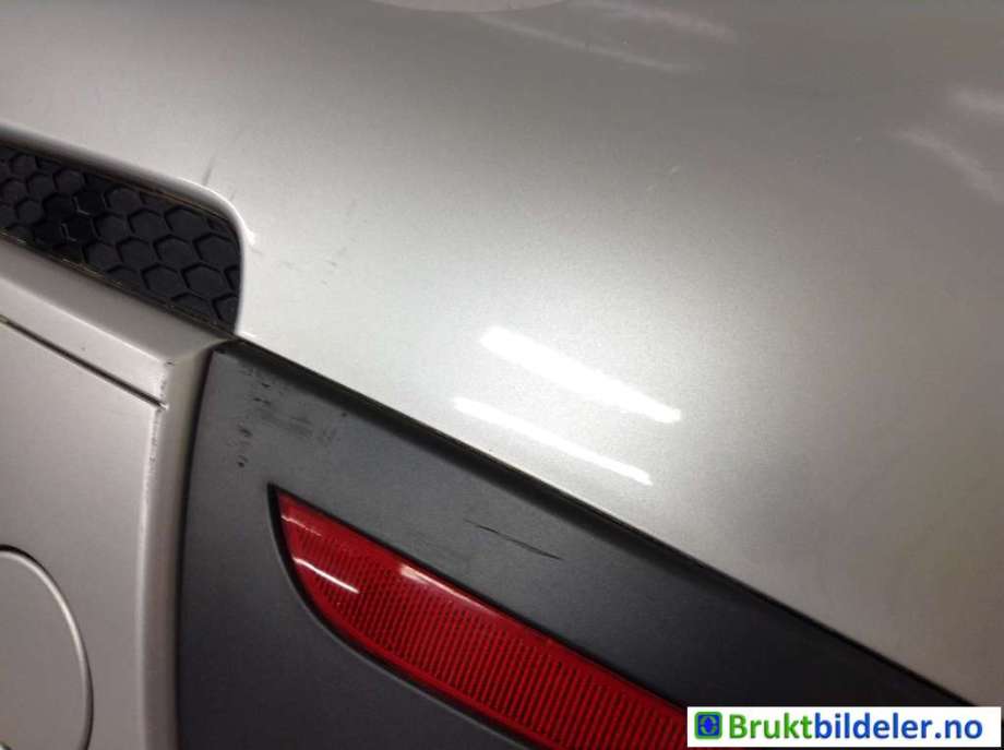Støtfanger bak til VW Golf, Plus/Cross 2005-2009 (Fase 1)  (VOLKSWAGEN|5M0 807 421 B||5M0 807 149 A)