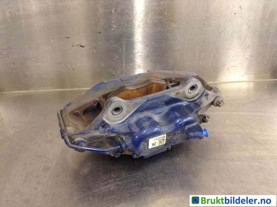 Bremsecaliper høyre foran til BMW 5-Serie 2017-->> (G30/G31) (G30/G31) (BMW|34 11 6 891 274|)
