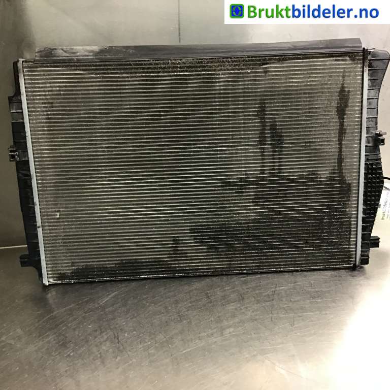 Radiator (automat gir) til VW e-Golf, 2014-2017 (Fase 1)  (VOLKSWAGEN|5Q0 121 251 EQ)