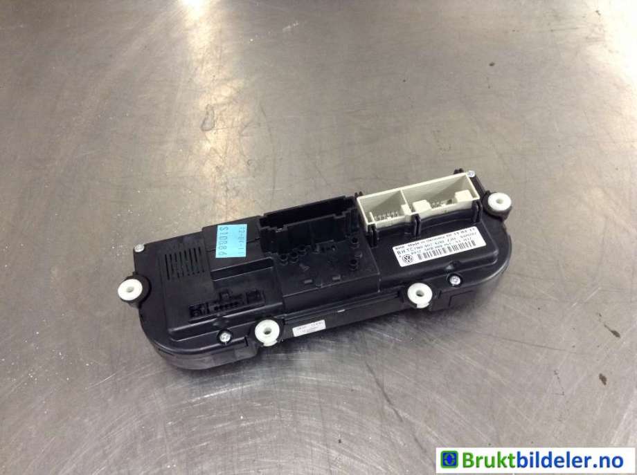 Varmeapparat betjening til VW Caddy 2010-2015 (Type III, Fase 2)  (VOLKSWAGEN|7N0 907 426 L|5HB 009 751-51|)