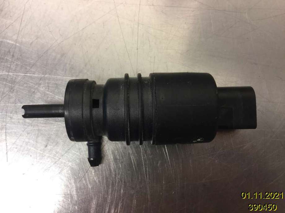 Spylerpumpe bak til BMW X3 2007-2010 (Fase 2) (E83) (E83) (BMW|67 12 8 362 154|)