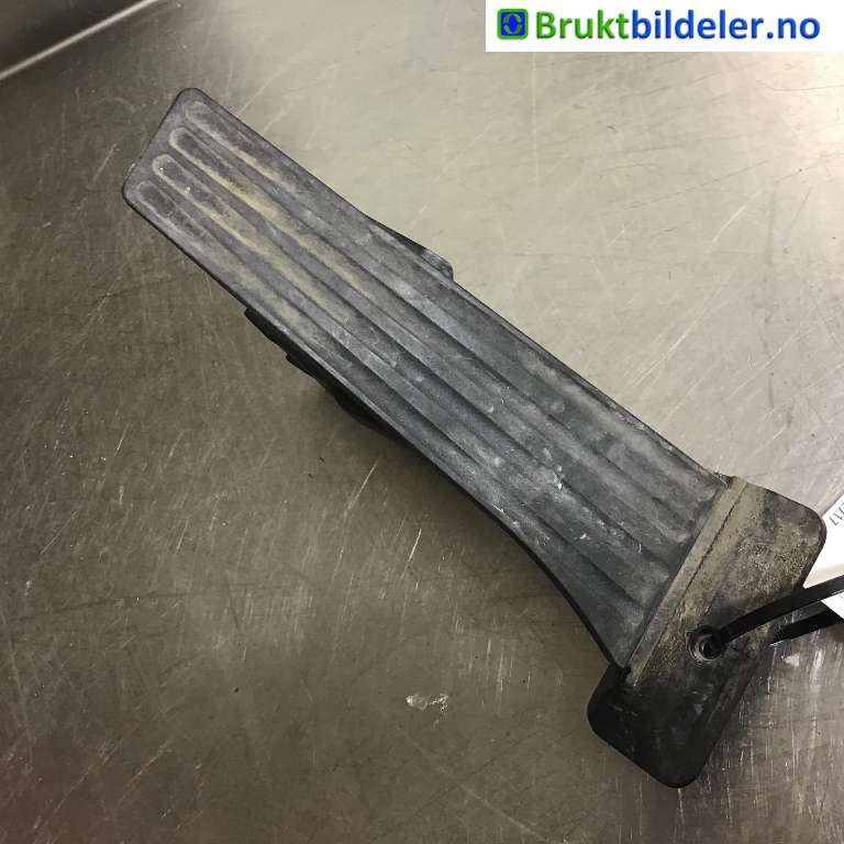 Pedal gass til BMW X1 2009-2015 (E84) (E84) (BMW|3542-6853175-04|6PV 010 435-33|)