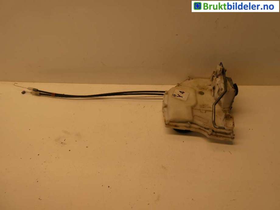 Låsekasse høyre foran til Suzuki SX4, 2006-2009 (Type I, Fase 1)  (SUZUKI|)