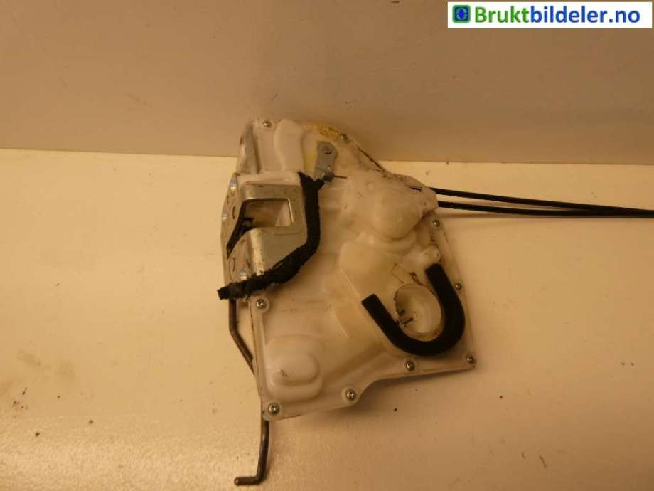 Låsekasse høyre foran til Suzuki SX4 2006-2009 (Type I, Fase 1)  (SUZUKI|)