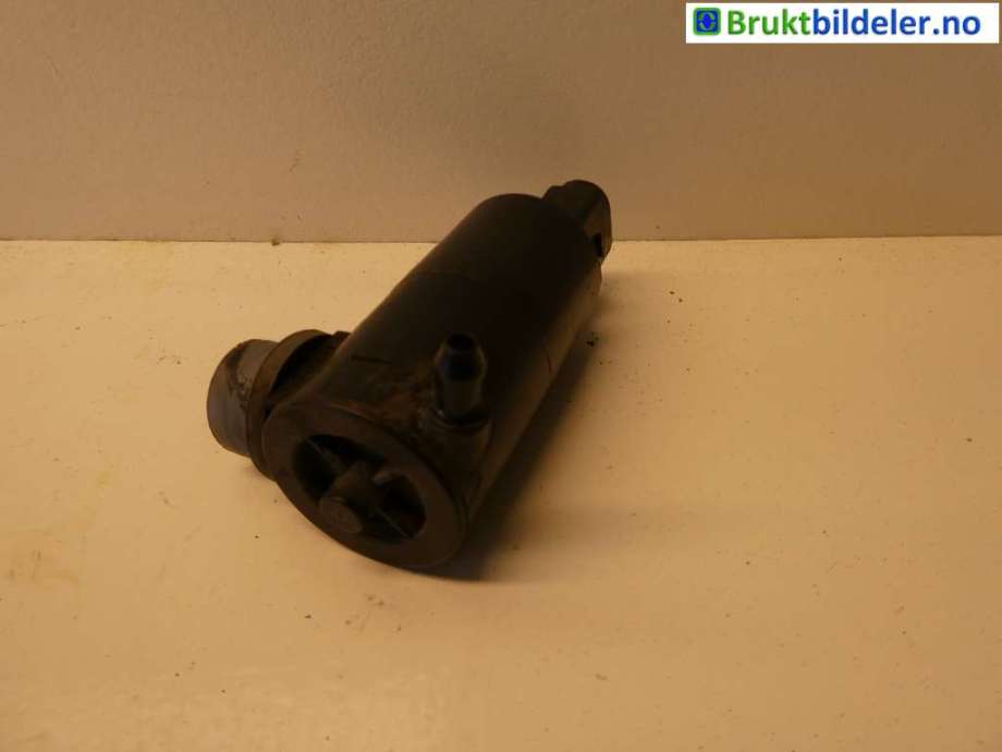 Spylerpumpe foran til Suzuki SX4, 2006-2009 (Type I, Fase 1)  (SUZUKI|3841079J10)