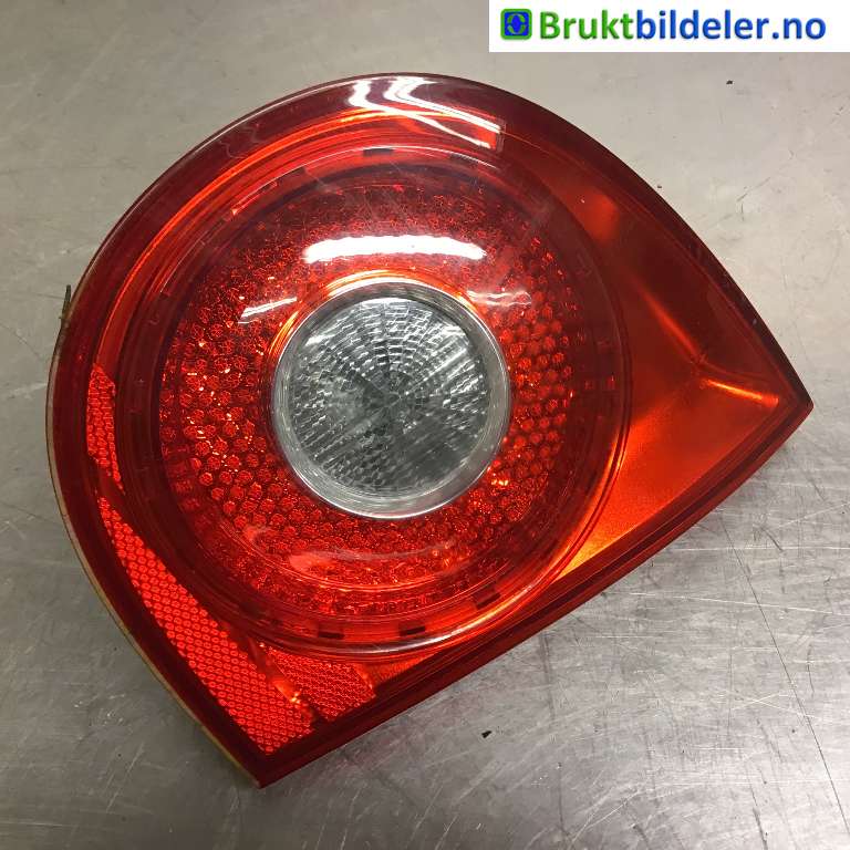 Baklykt høyre indre til VW Golf V, Combi, 2003-2008  (VOLKSWAGEN|1 K6 945 108 C)
