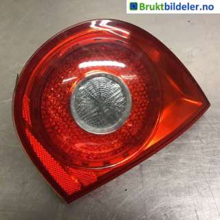 Baklykt høyre indre til VW Golf V, Combi, 2003-2008  (VOLKSWAGEN|1 K6 945 108 C|4VFX-15500-AA)