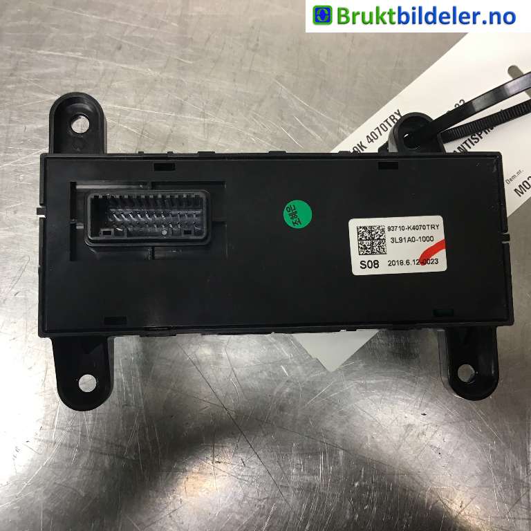 Bryter diverse til Hyundai Kona 2017-2021 (Type I, Fase 1)  (HYUNDAI|93710K 4070TRY|3L91A0-1000|)