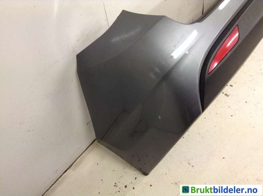 Støtfanger bak til Hyundai i40 2012-2017  (HYUNDAI|86611 3Z000|)