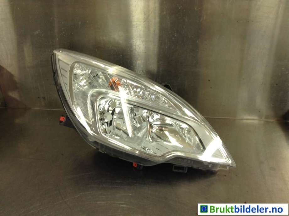 Frontlykt høyre halogen til Opel Meriva B, 2010-2017  (OPEL|13253630)