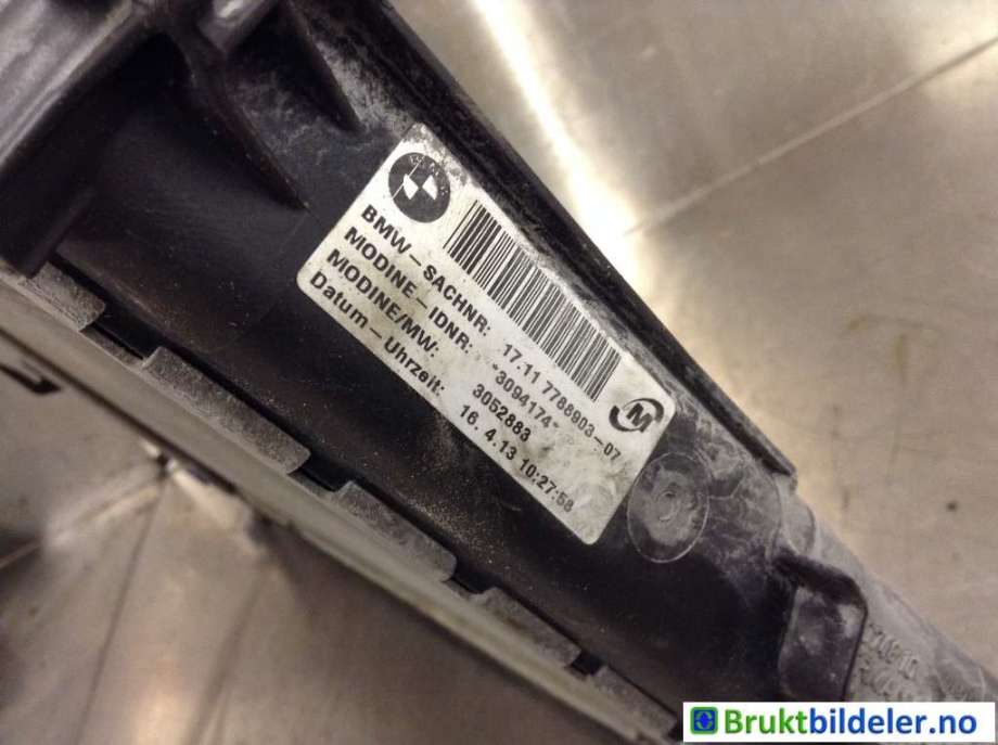 Radiator (automat gir) til BMW X1 2009-2015 (E84) (E84) (BMW|17 11 7 788 903-07|3094174|)