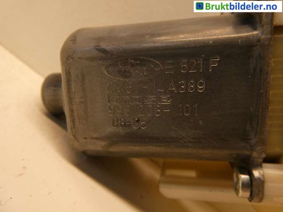 Ruteheis venstre foran til Ford Focus 2008-2010 (Type II, Fase 2) (FORD|4M5T-14A389|0 130 822 217)