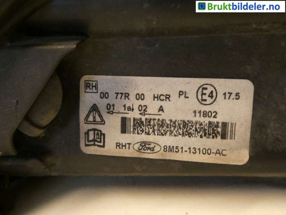 Frontlykt høyre halogen til Ford Focus 2008-2010 (Type II, Fase 2) (FORD|8M51-13100-AC|)