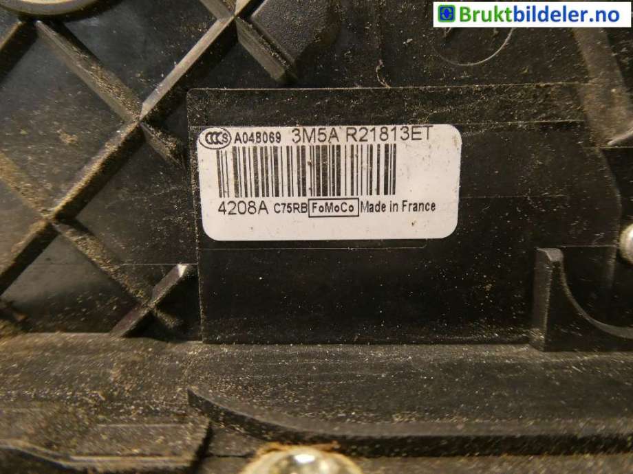 Låsekasse venstre foran til Ford Focus 2008-2010 (Type II, Fase 2) (FORD|3M5A-R21813-ET|)