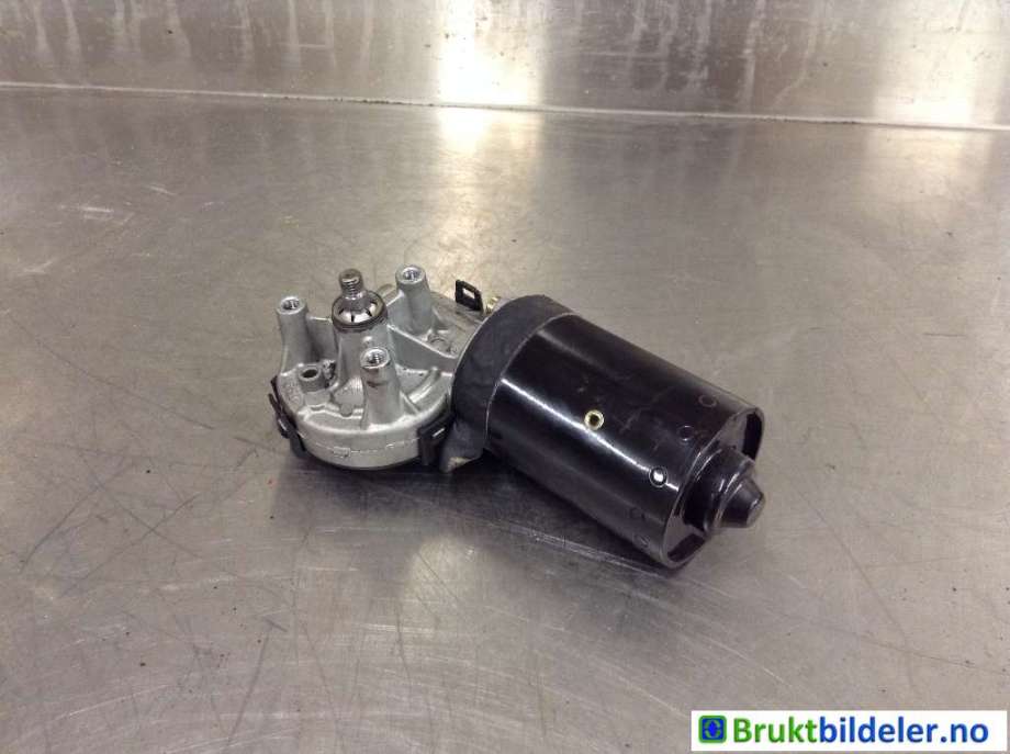 Viskermotor frontrute til BMW 3-Serie, 1998-2005 (E46) (E46) (BMW|67 63 8 362 155)