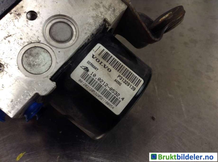 ABS sentral til Volvo XC70 2008-2013 (Type II, Fase 1)  (VOLVO|P31329139|10.0212-0532.4|10.0926-0410.3)