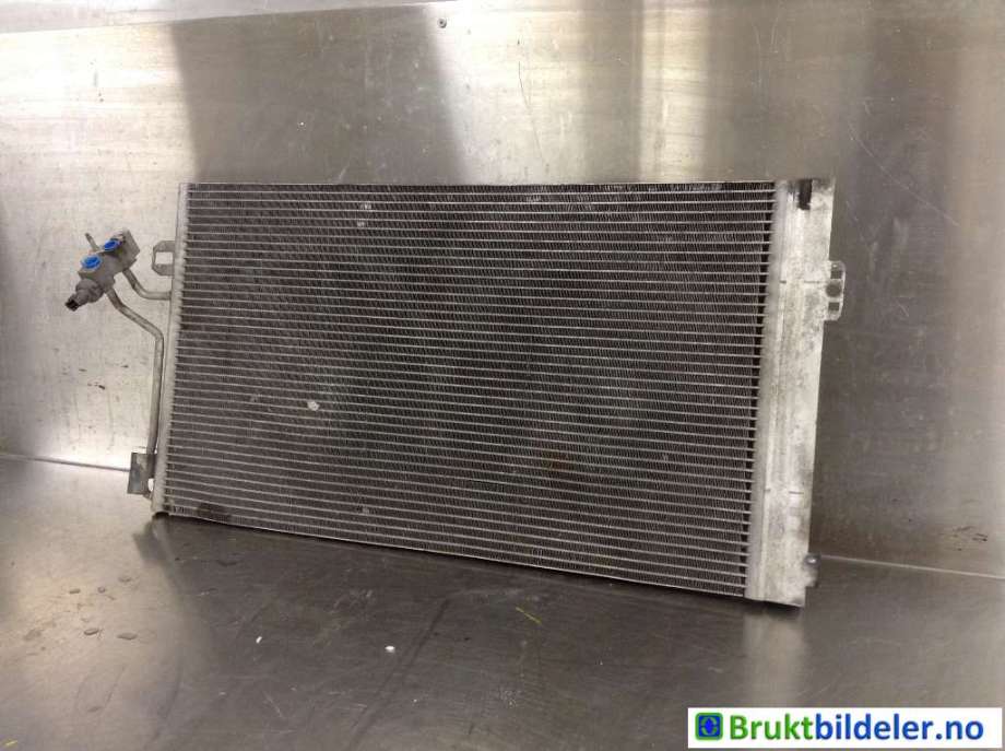 Aircondition radiator til Mercedes Vito/Viano 2010-2014 (Fase 2) (W639) (W639) (MERCEDES|A 639 835 04 70|0855666|)