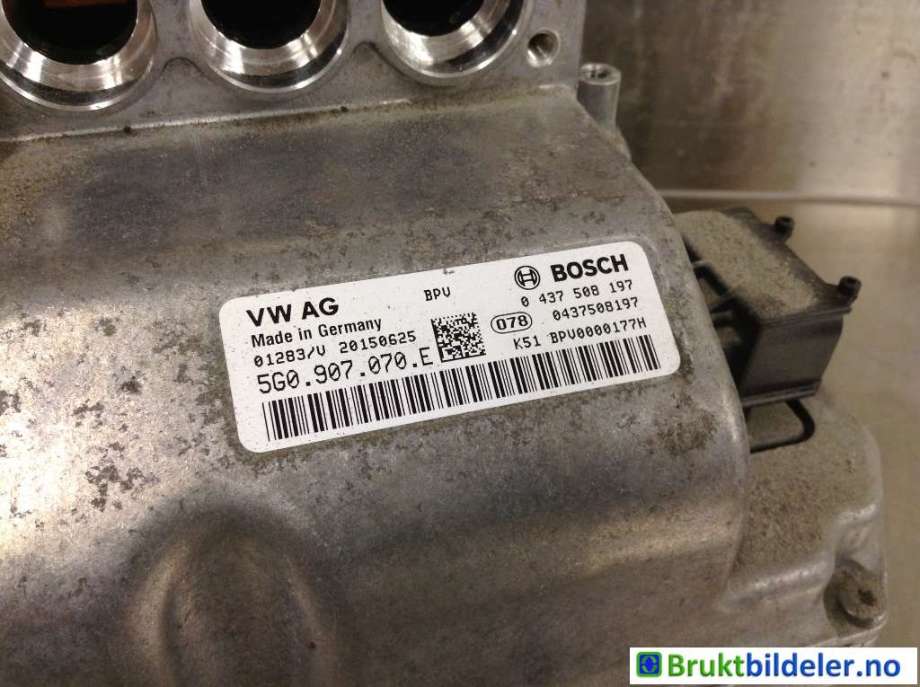 Inverter hybrid til VW e-Golf 2014-2017 (Fase 1)  (VOLKSWAGEN|5G0 907 070 E|0 437 508 197|)