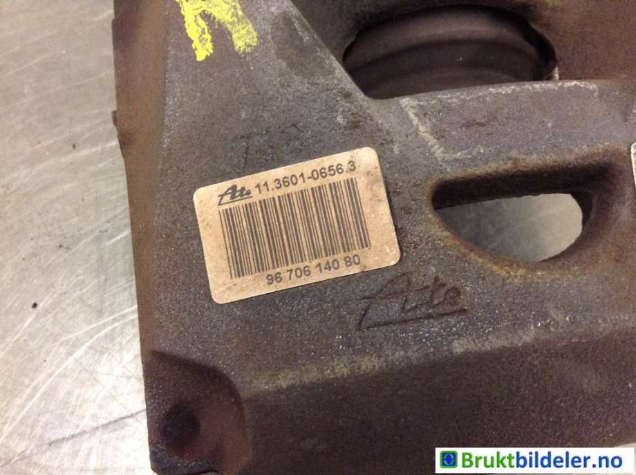 Bremsecaliper høyre foran til Peugeot Partner 2015-2019 (Type II, Fase 2)  (PEUGEOT|9670614080|11.3601-0656.3|4400 V8)