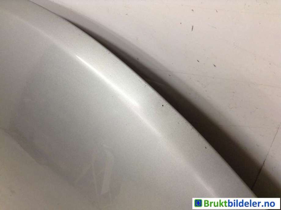 Panser til Toyota Avensis 2009-2015 (Type III, Fase 1)  (TOYOTA|5330105040|)