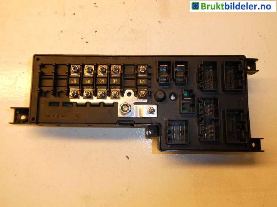 Sikringsboks til Volvo S60 2000-2004 (Type I, Fase 1)  (VOLVO|8637841|518717004)