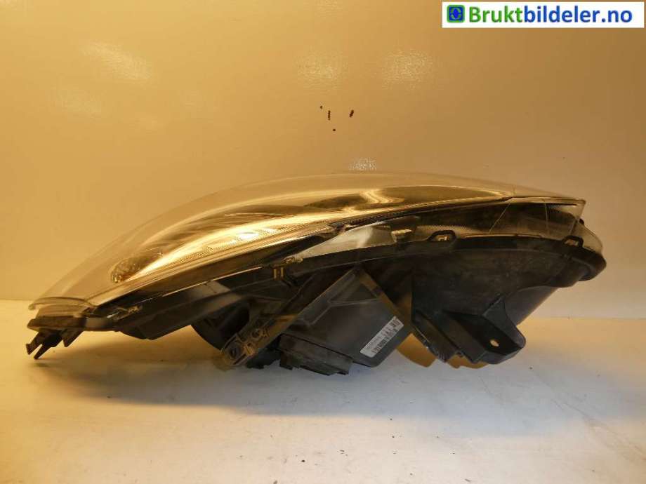Frontlykt venstre halogen til Renault Clio 2009-2012 (Type III, Fase 2) (RENAULT|260605550R|)