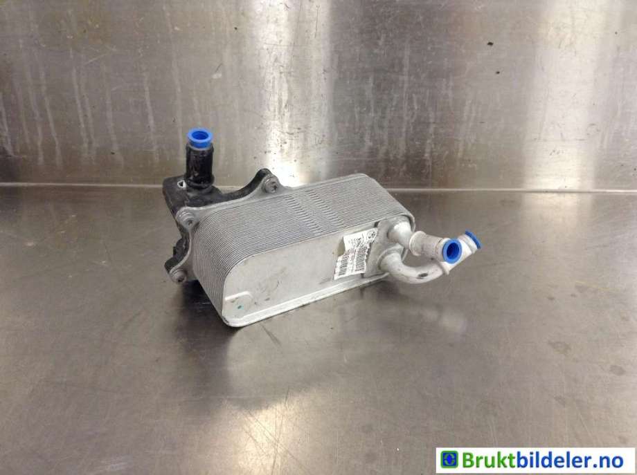 Radiator (automat gir) til BMW i3 2013-2022 (BMW|17 11 7 623 685|)
