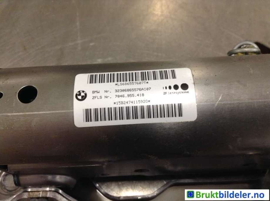 Rattaksel til BMW i3 2013-2022  (BMW|32 30 6 865 576|7046 955 418|)