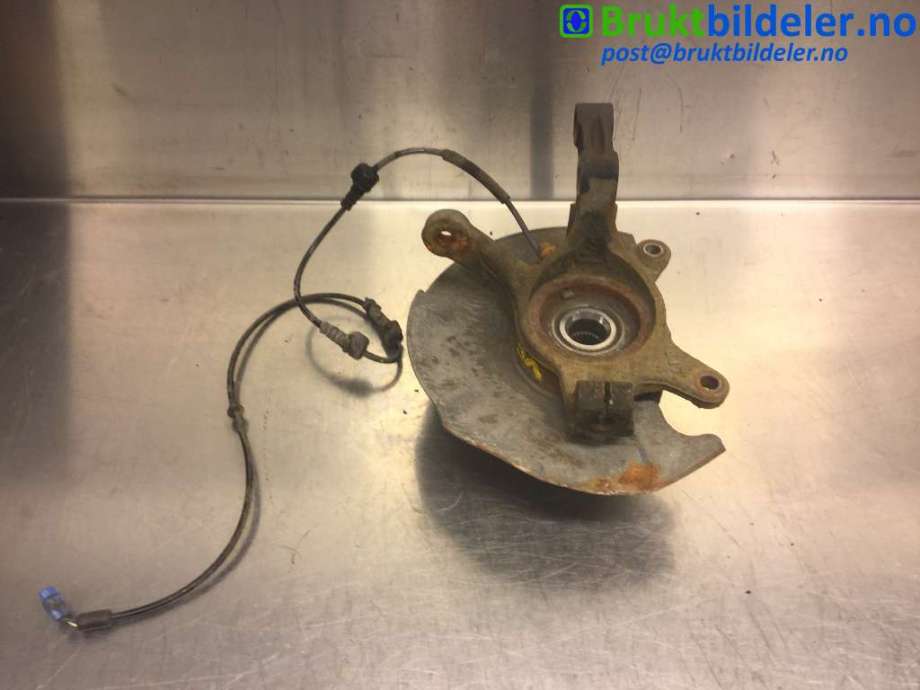 Hjulspindel venstre foran til Suzuki SX4 2009-2013 (Type I, Fase 2) (SUZUKI|45151-80J52|)
