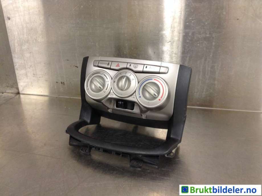 Varmeapparat betjening til Subaru Justy, 2003-2007 (Type III)  (SUBARU|)