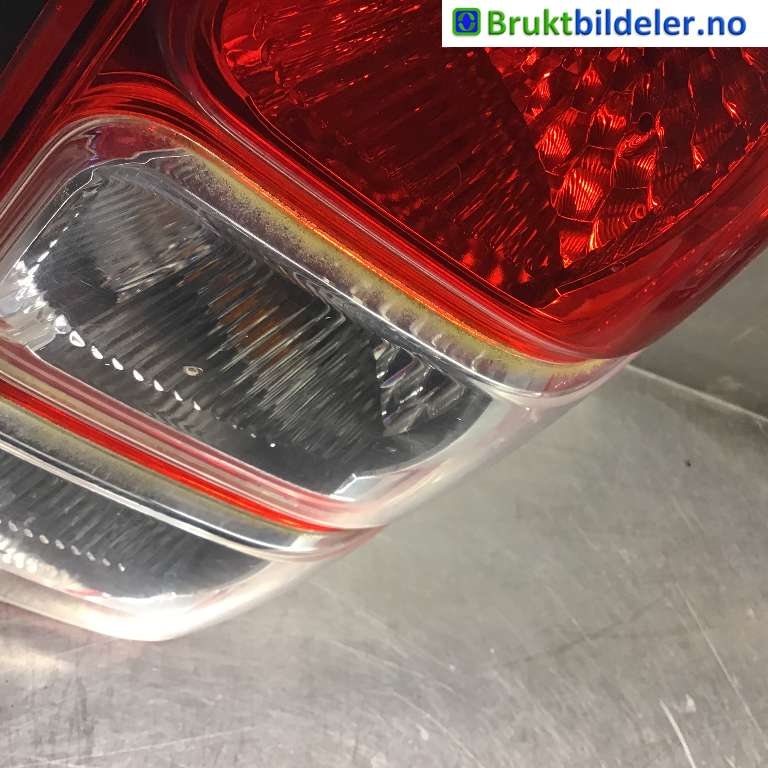 Baklykt høyre til Suzuki Grand Vitara 2005-2015 (Type III)  (SUZUKI|35650-65J21|220-59079|)