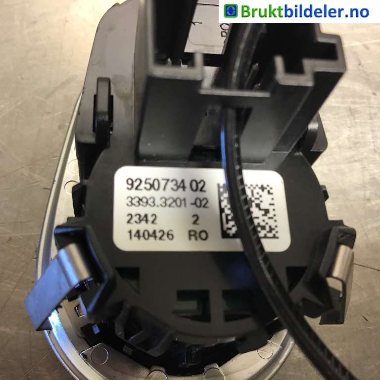 Bryter diverse til BMW 3-Serie 2012-2018 (F30/F31/F34) (F30/F31/F34) (BMW|61 31 9 250 734-02|3393 3201 02|)