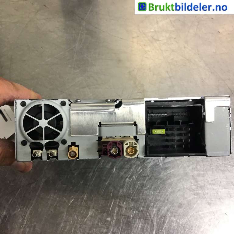 Bilstereo til BMW 3-Serie 2012-2018 (F30/F31/F34) (F30/F31/F34) (BMW|65 12 9 281 918-02|132640 10|)