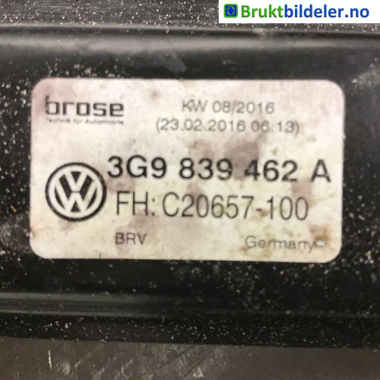 Ruteheis til VW Passat 2015-2019 (Fase 1) (B8) (B8) (VOLKSWAGEN|3G9 839 462 A|)