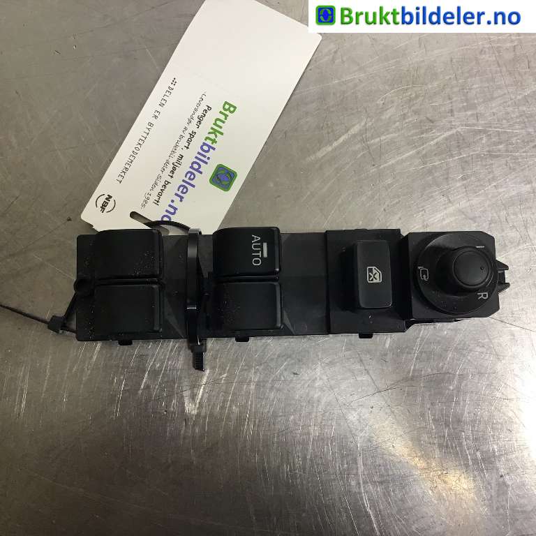 Bryter ruteheis til Mazda CX-3, 2015-2022  (MAZDA|DA6D-66-350)