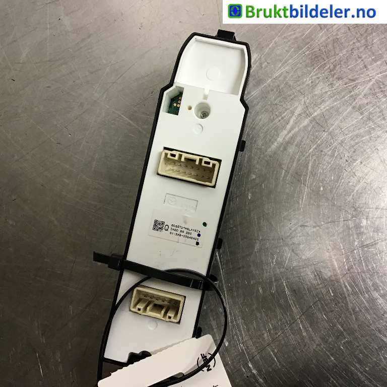 Bryter ruteheis til Mazda CX-3 2015-2022 (MAZDA|DA6D-66-350|)