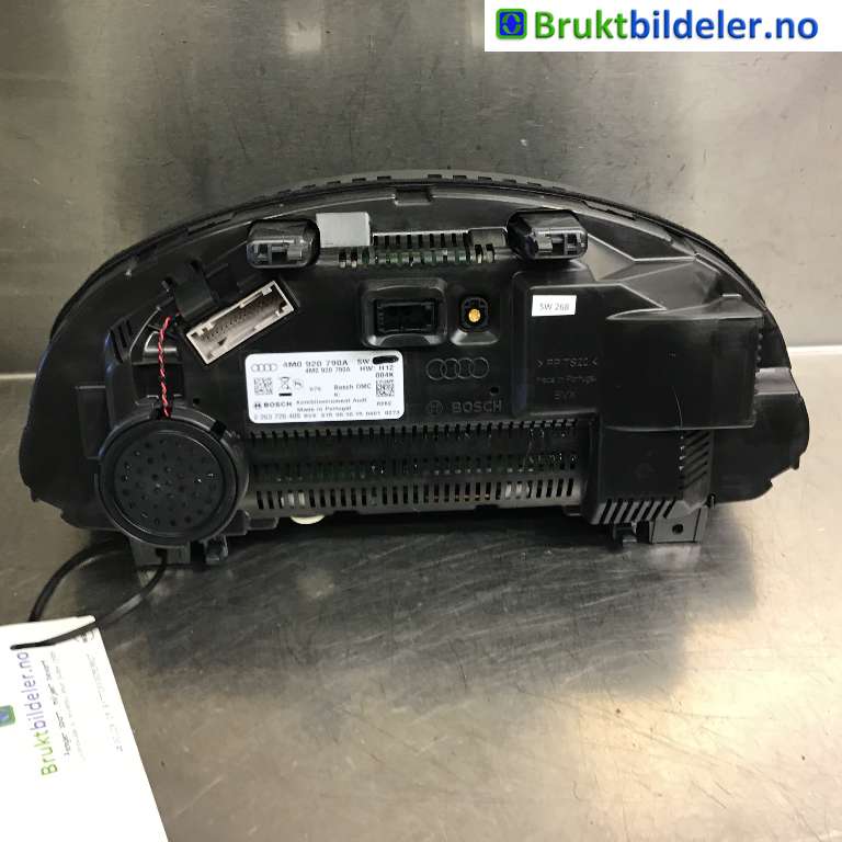 Instrumentpanel til Audi Q7 2015-->> (Type II) (AUDI|4M0 920 790 A|)