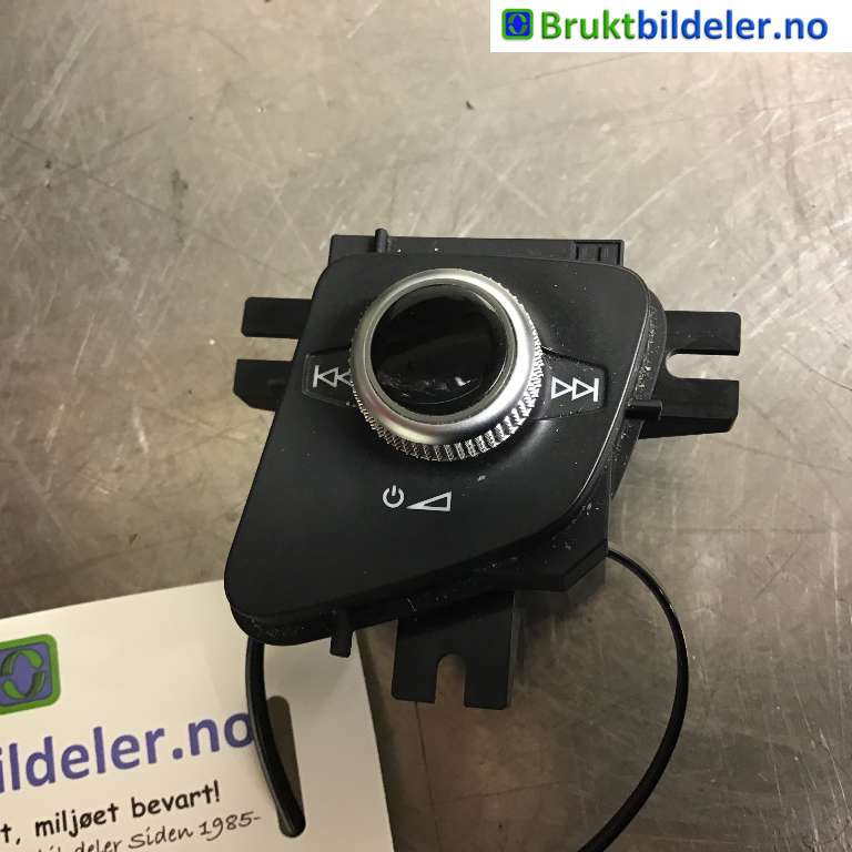 Bryter diverse til Audi Q7 2015-->> (Type II) (AUDI|4M1 919 616 B|)