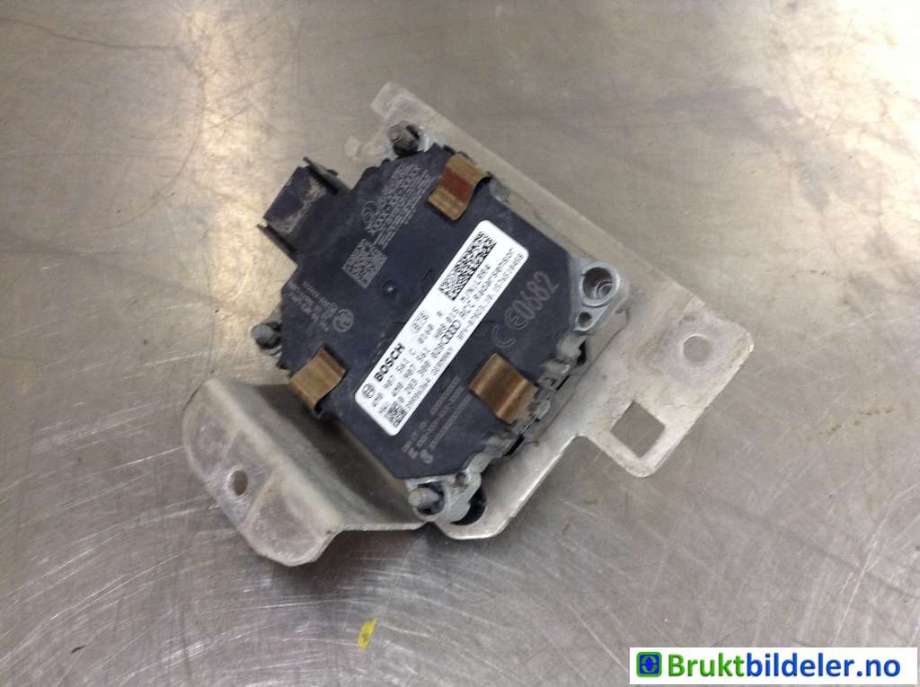 Sensor radar til Audi Q7 2015-->> (Type II)  (AUDI|4M0 907 561 C|0 203 300 028|4M0 907 561 G)
