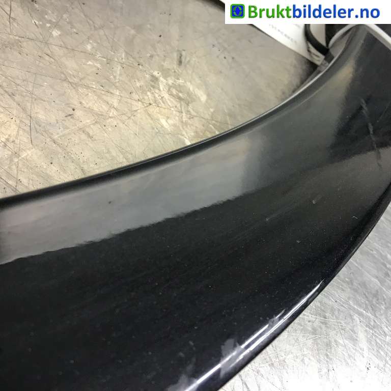 Karosseri diverse til Audi Q7 2015-->> (Type II)  (AUDI|4M0 853 818|)