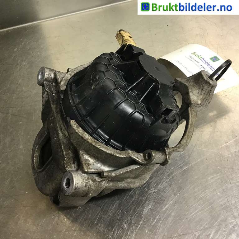 Motorfeste til Audi Q7 2015-->> (Type II)  (AUDI|4M0 199 372 C|)